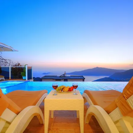 Villa Aliya *